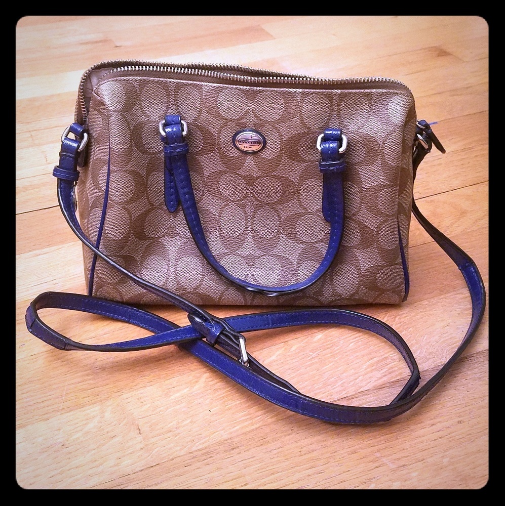Coach crossbody purse